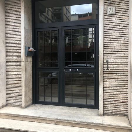La Donna Garbata Bed & Breakfast Roma Ngoại thất bức ảnh