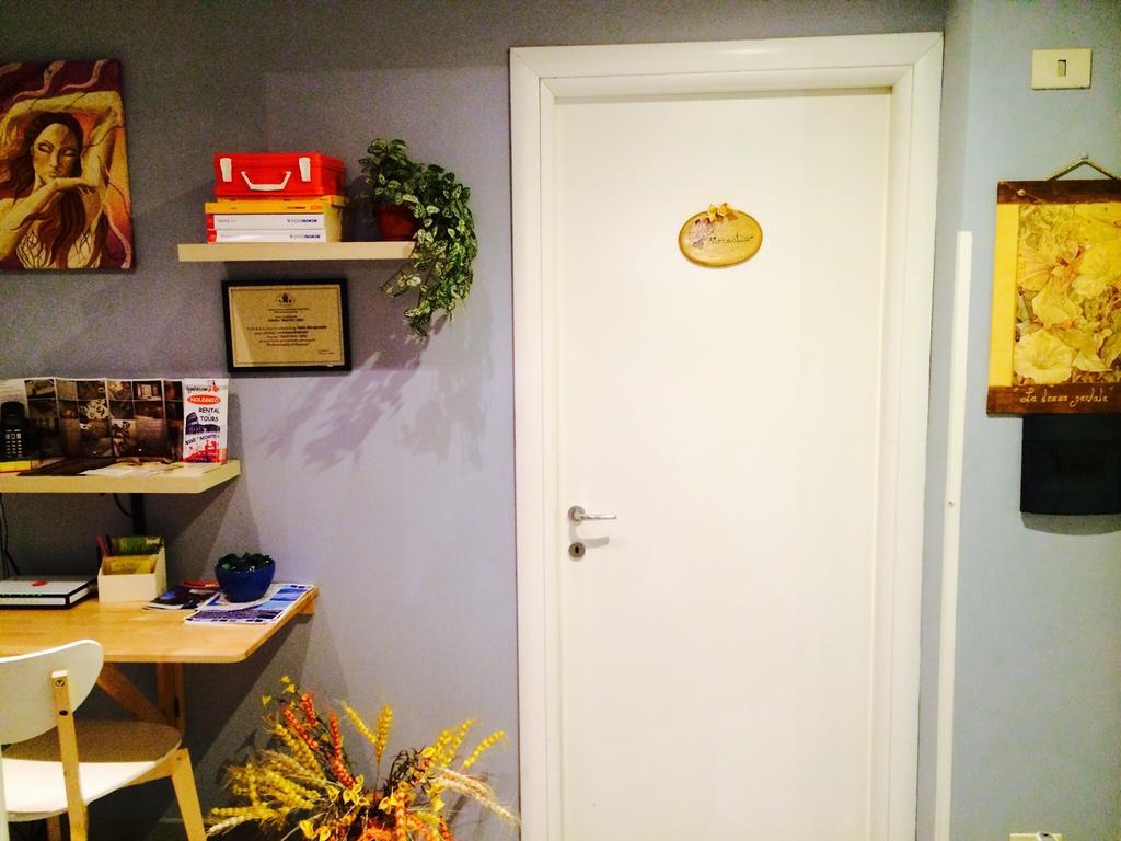 La Donna Garbata Bed & Breakfast Roma Phòng bức ảnh